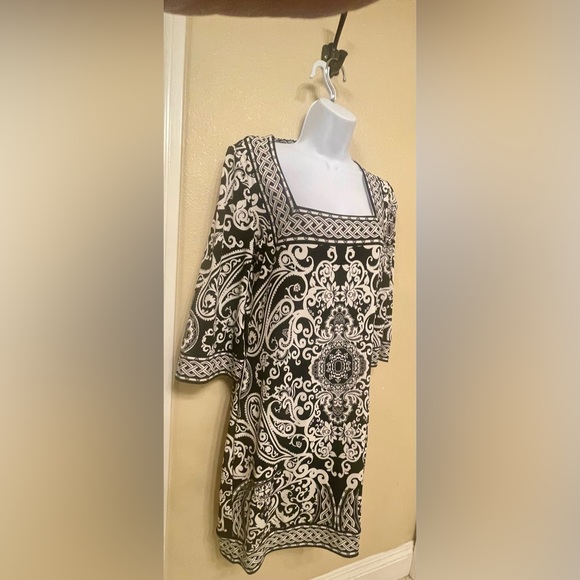 White House Black Market Dresses & Skirts - White House Black Market Dress